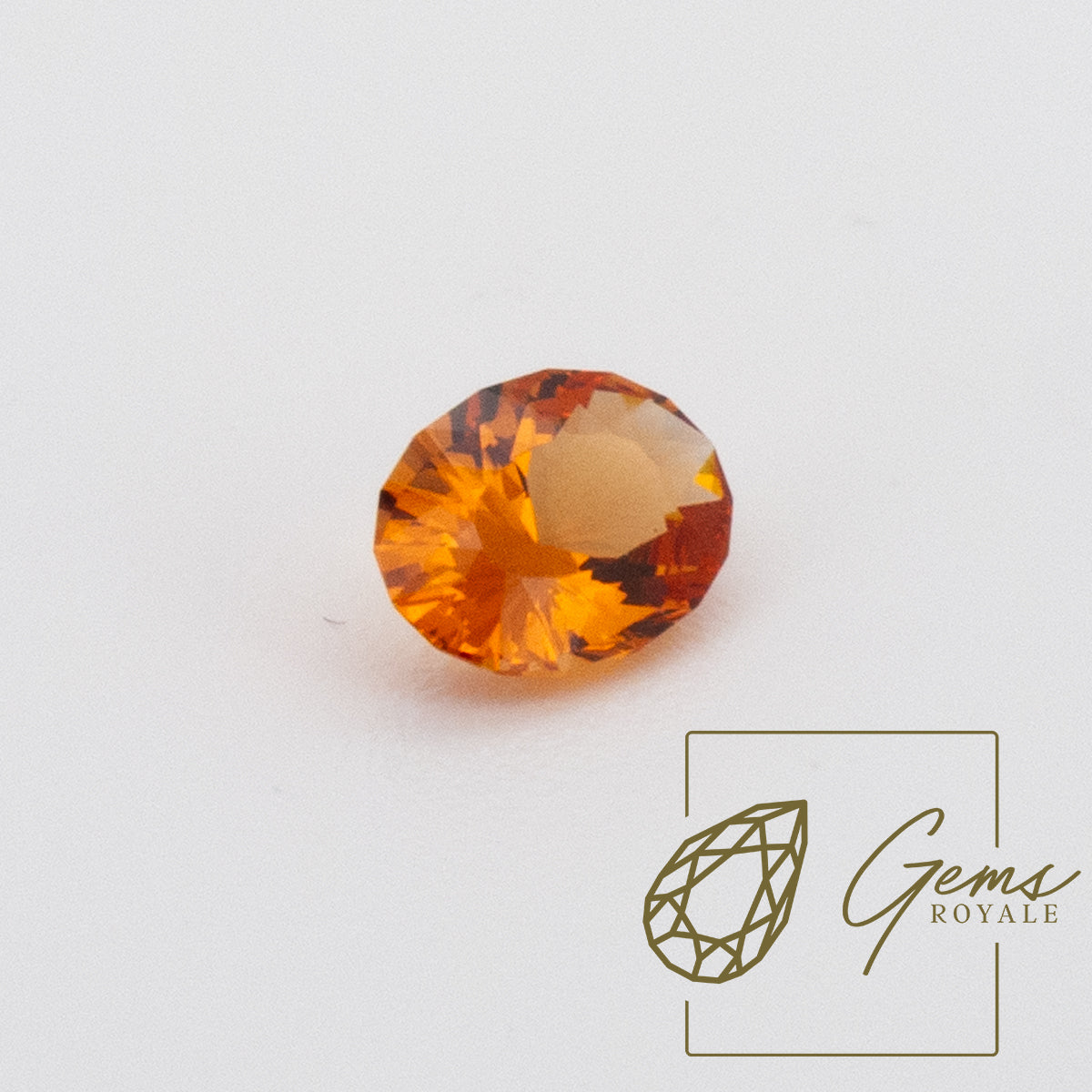 Oval brilliant Spessartine (Mandarin) Garnet, 0.60 ct