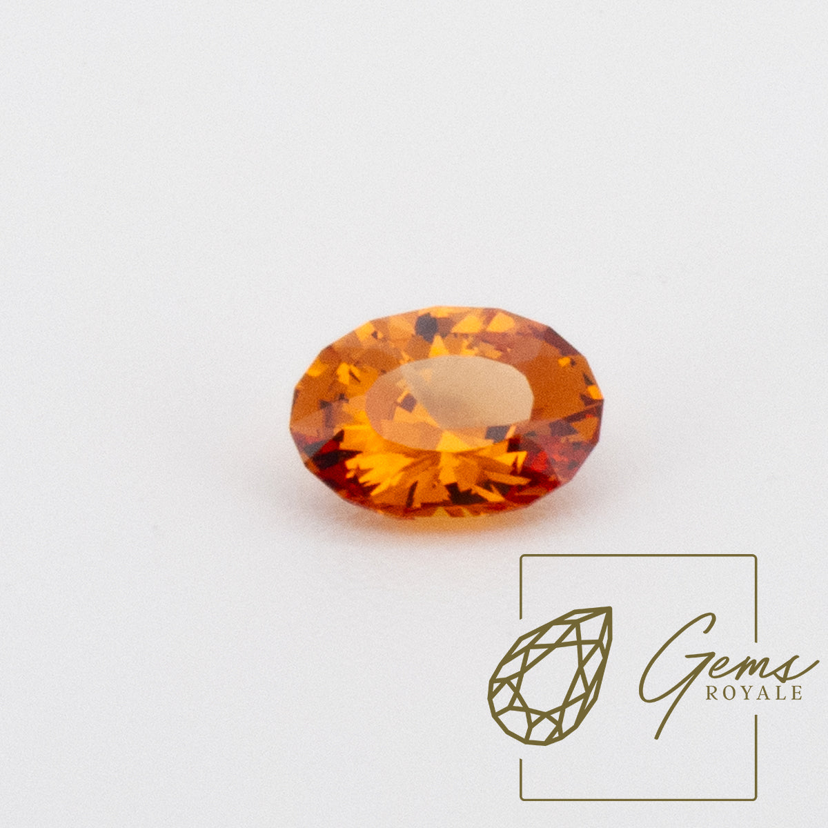 Oval brilliant Spessartine (Mandarin) Garnet, 0.60 ct