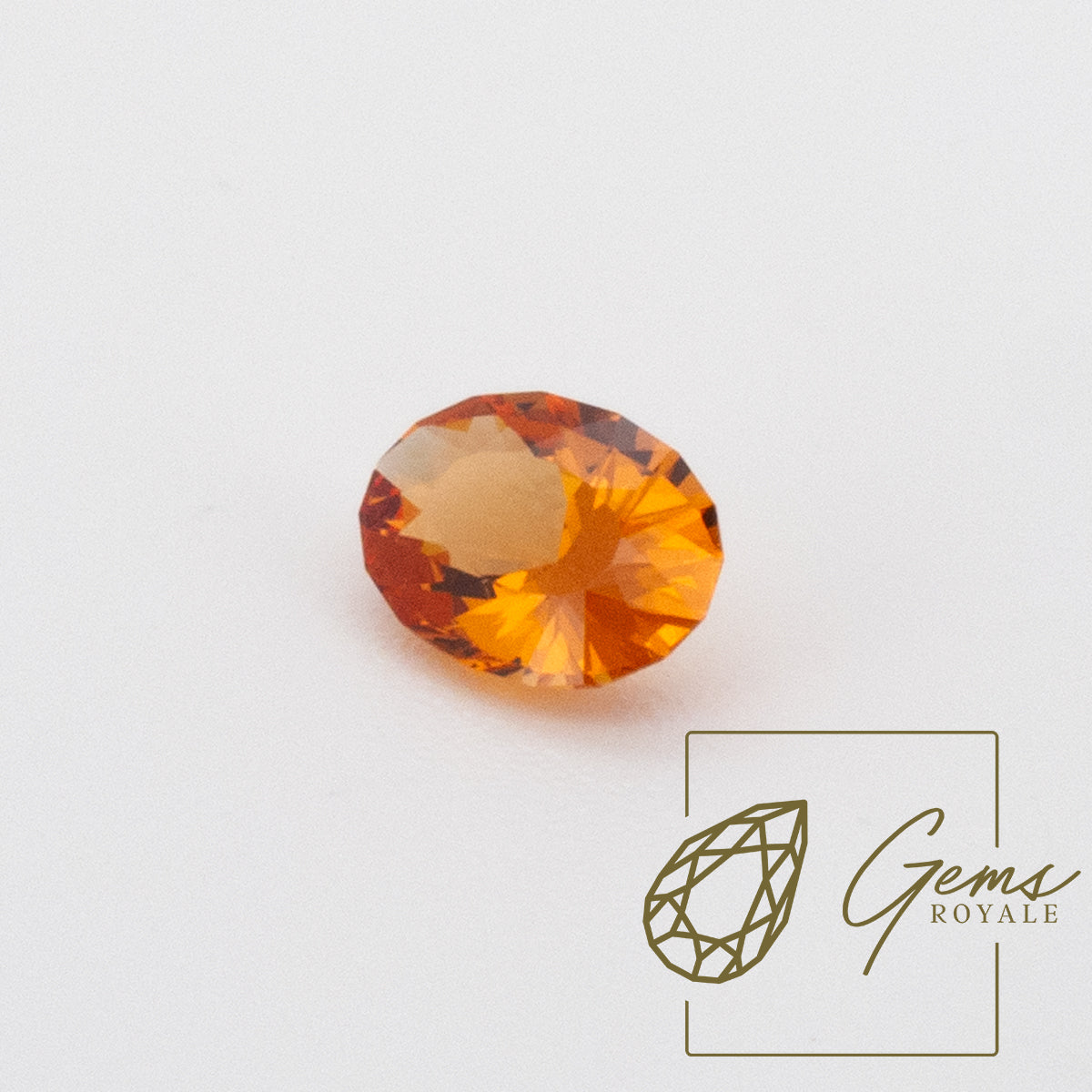 Oval brilliant Spessartine (Mandarin) Garnet, 0.60 ct