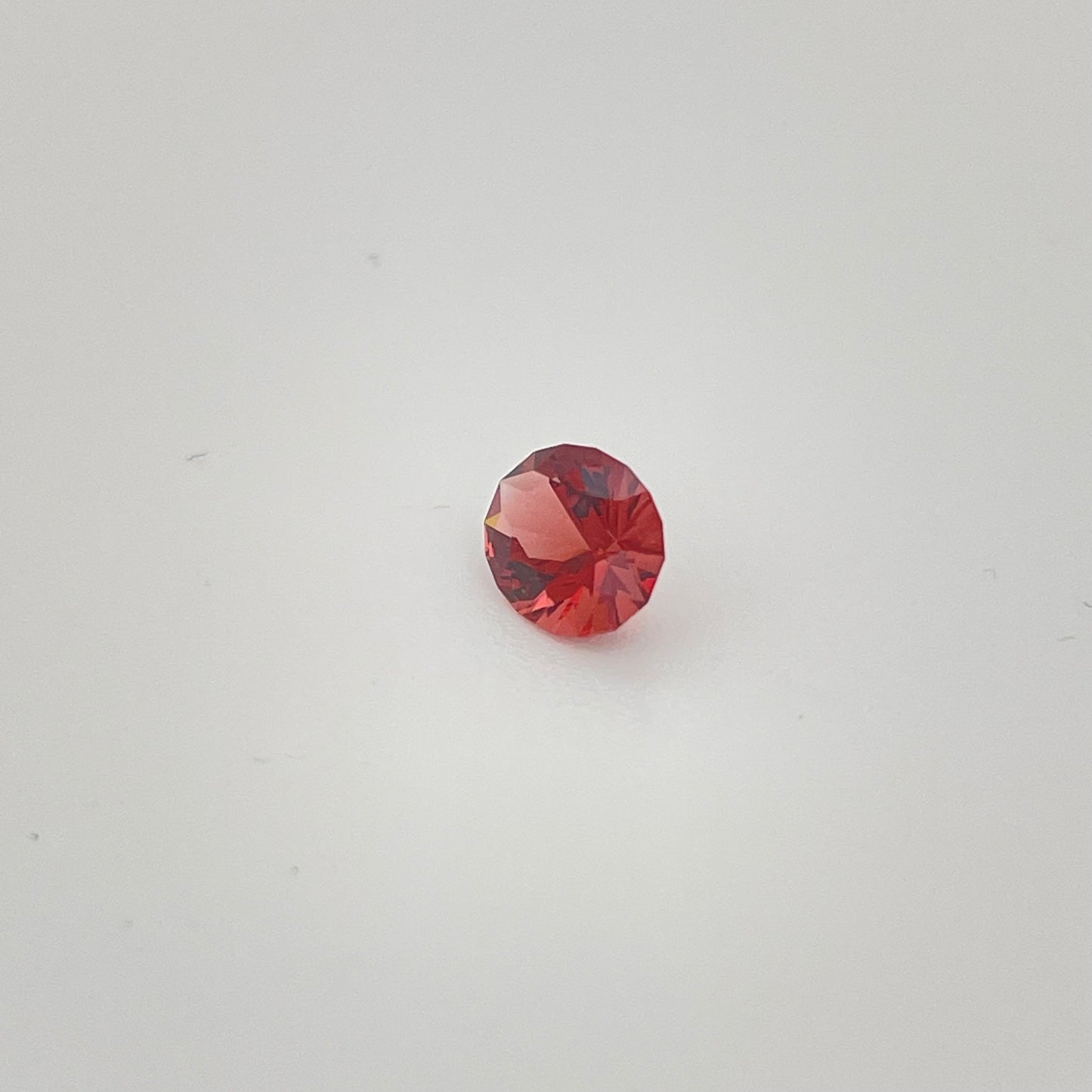 Brilliant cut Malaya Garnet, 1.13 ct
