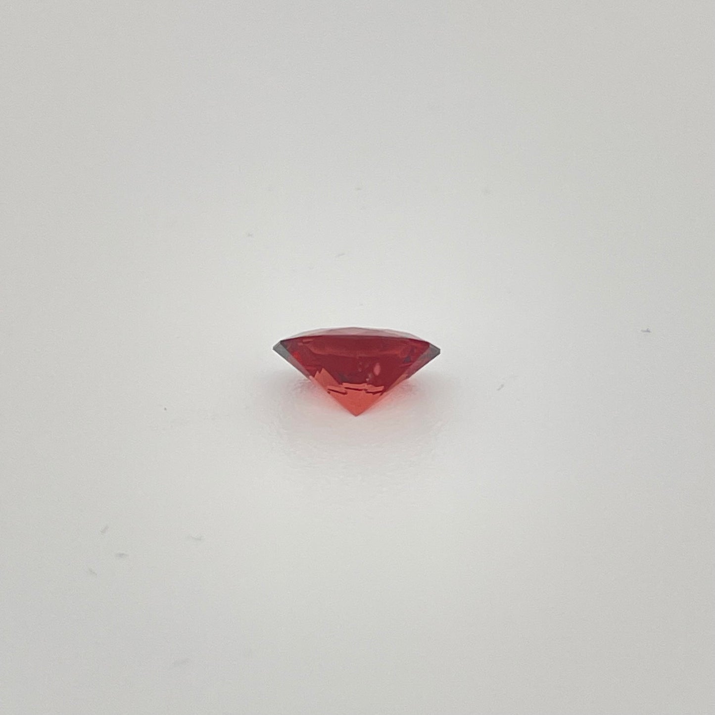 Brilliant cut Malaya Garnet, 1.13 ct