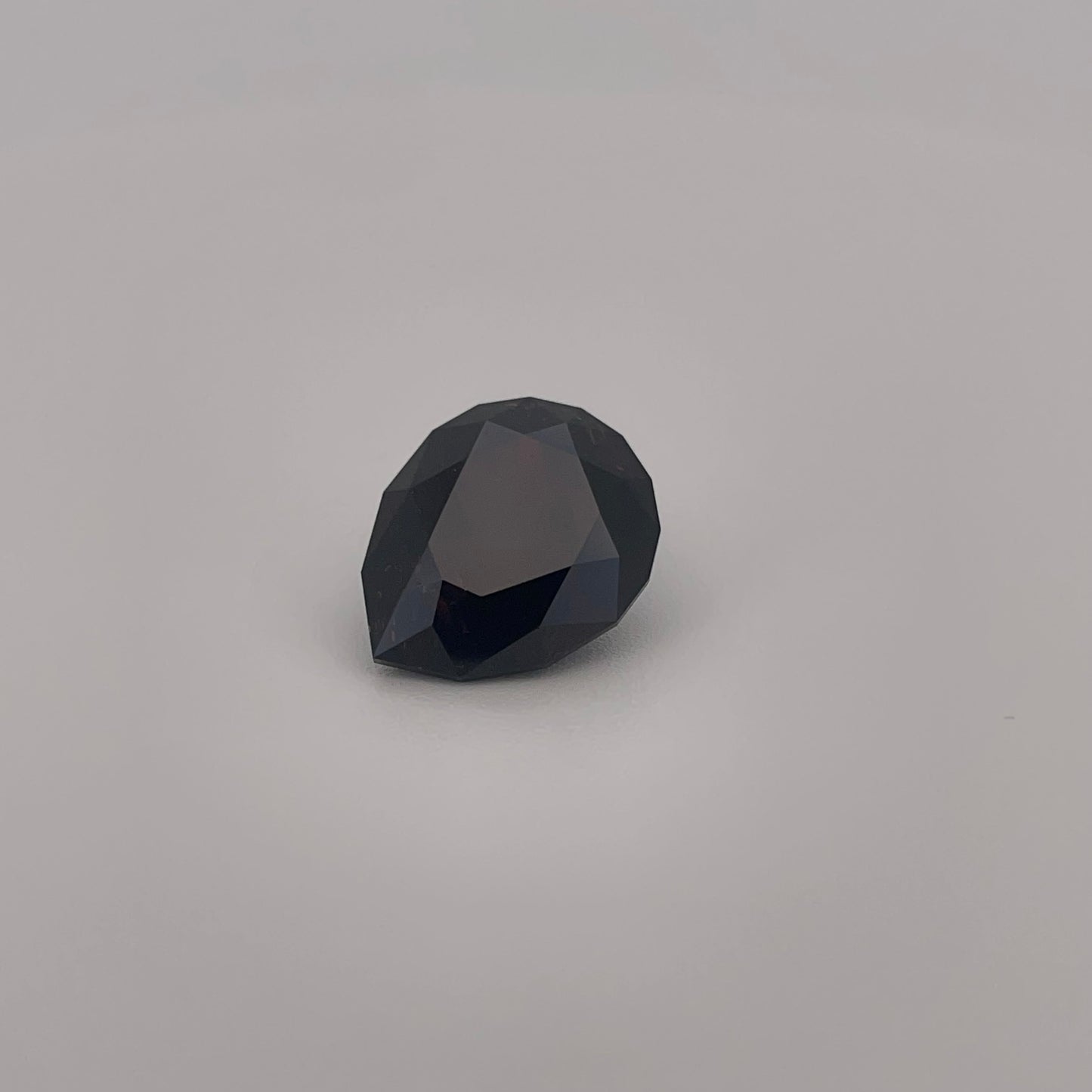 Pear shape Rhodolite garnet 11.60 carats