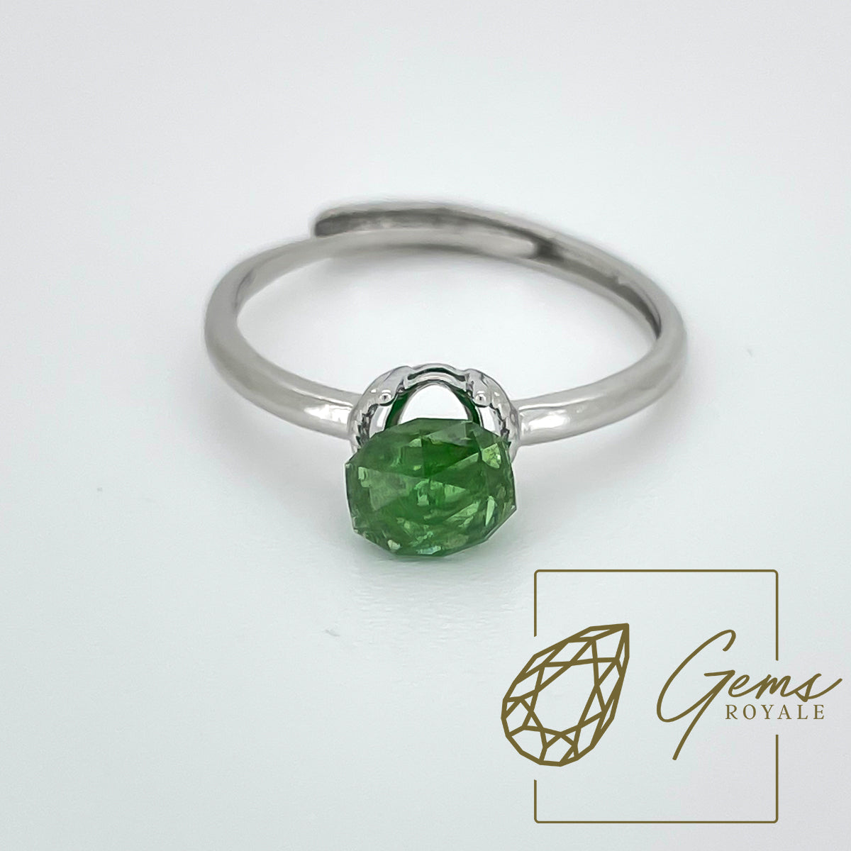Rose cut Tsavorite garnet 0.68 ct