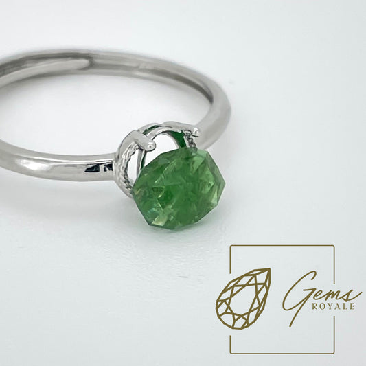 Rose cut Tsavorite garnet 0.68 ct