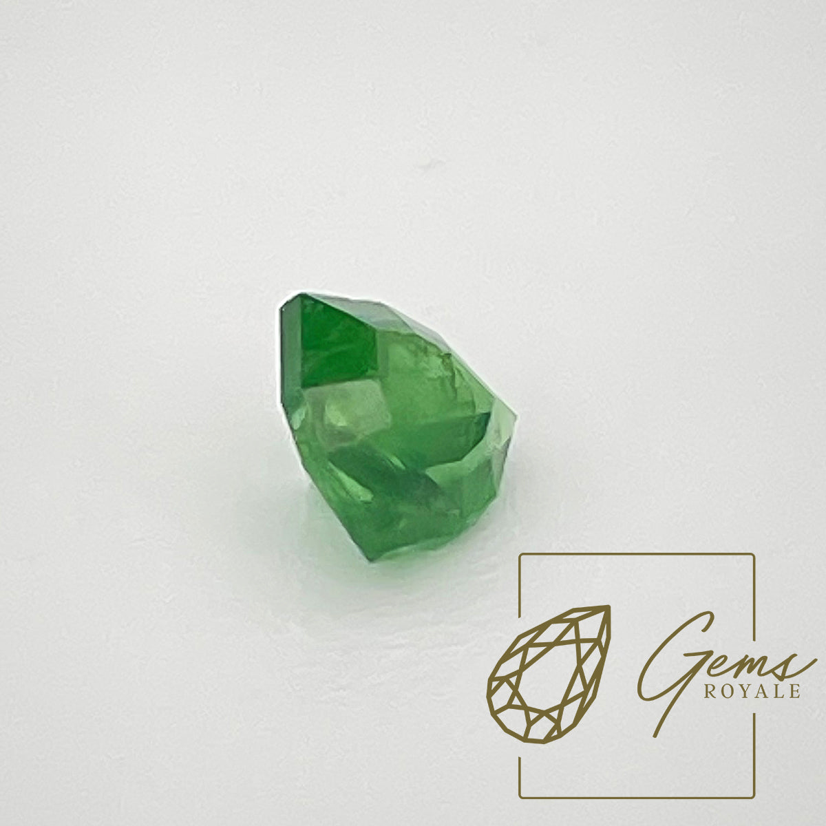 Trillion cut Tsavorite garnet 0.59 ct