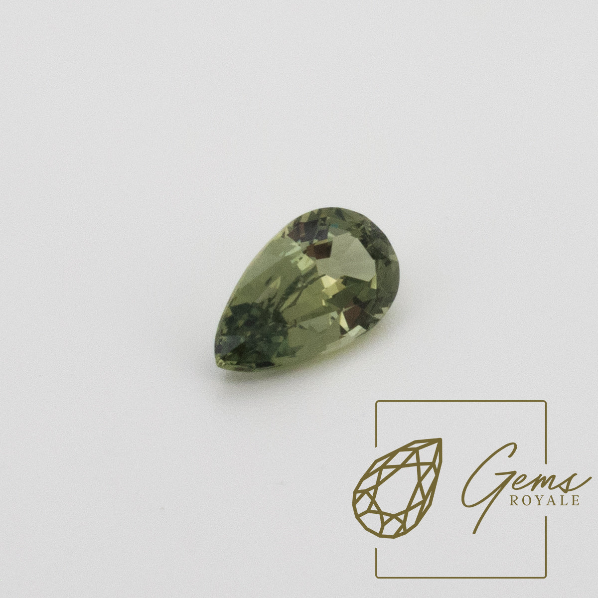 Green pear shape Sapphire, 3.55 carats