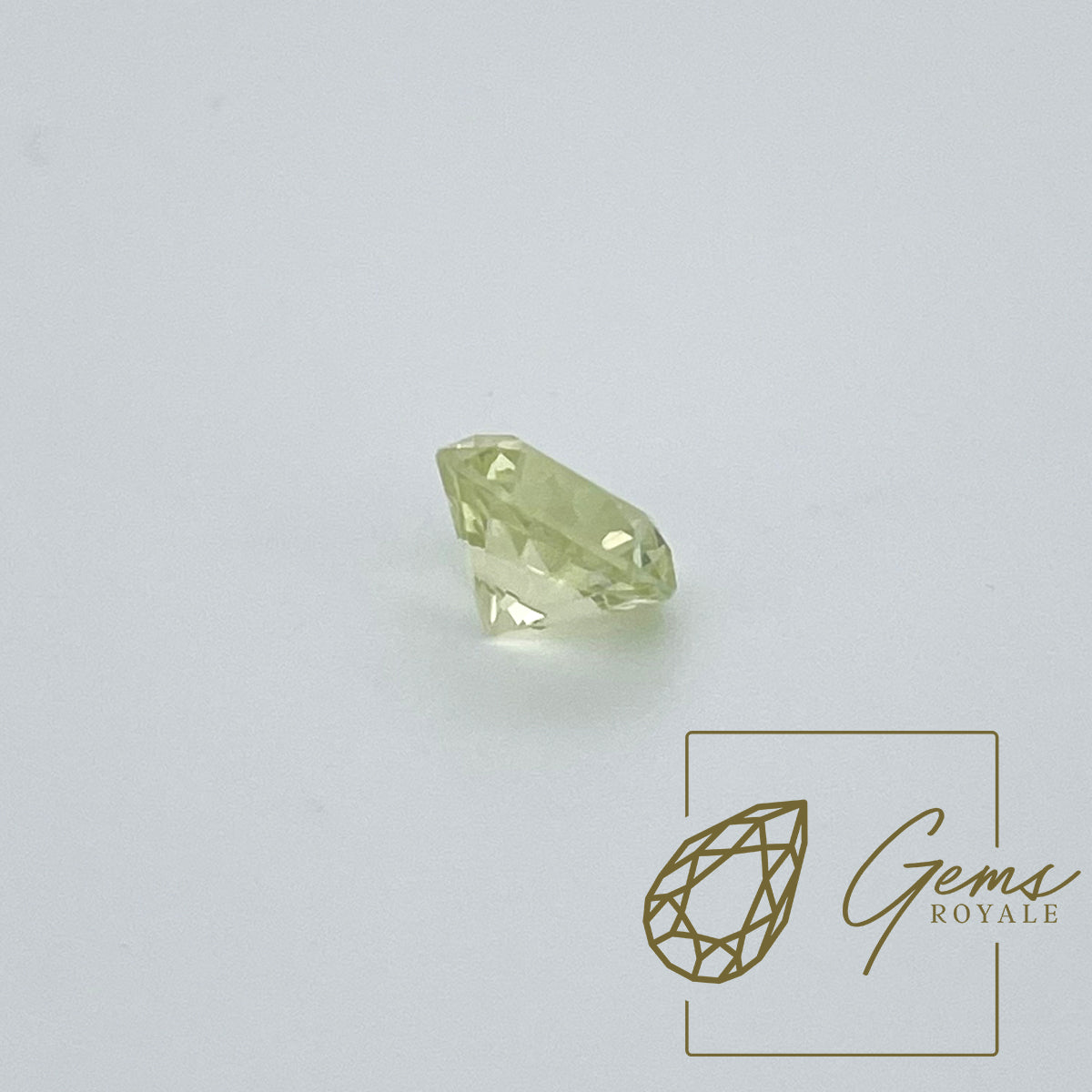 Round brilliant cut yellow Sapphire, 1.81 ct