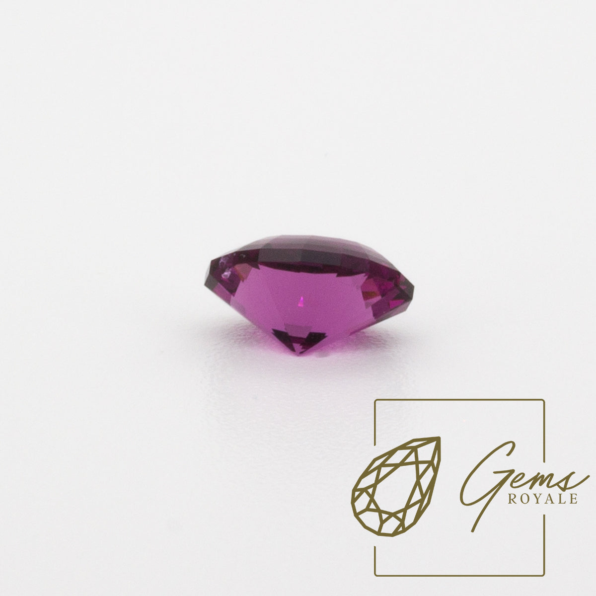 Oval Umbalite Garnet, 1.86 CT