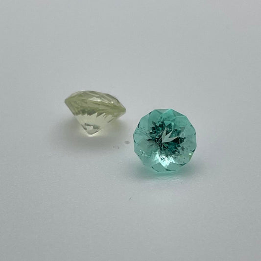 emerald and sapphire gemstone
