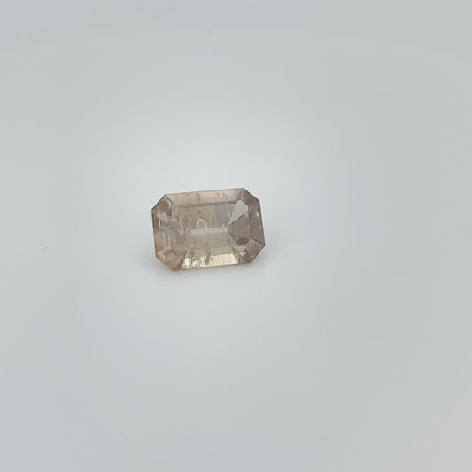 Cushion cut brown Sapphire, 6.18 ct